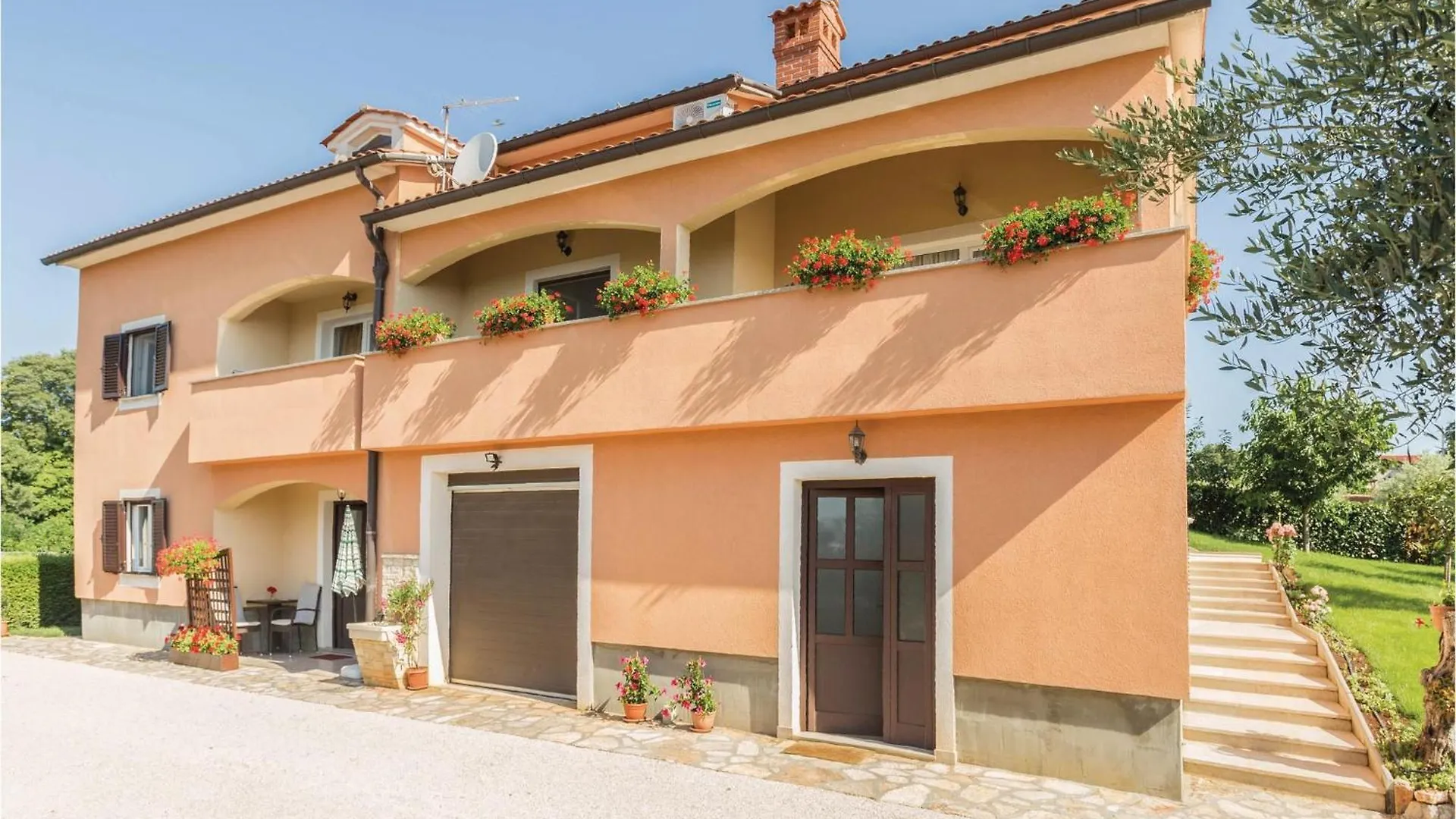 1 Bedroom Lovely Apartment In Tar-Vabriga 0*,  Croatia